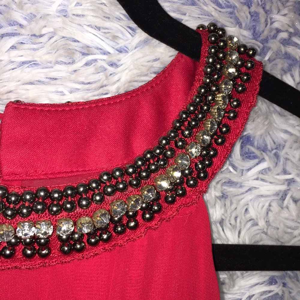 Red Dress - Picture 4 of 8